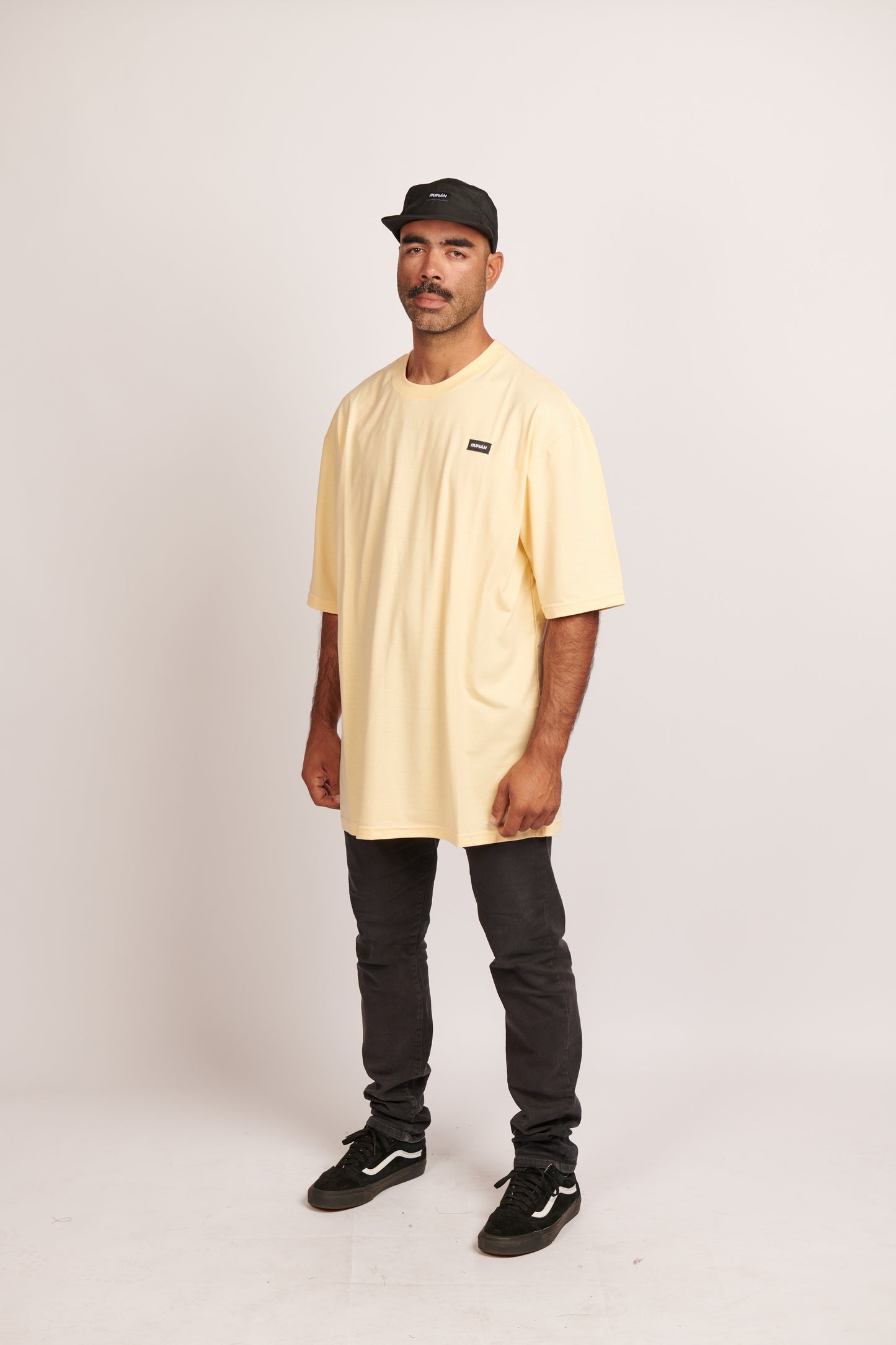 Remera OVERSIZE Basic - Amarillo